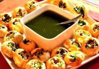 Relish the Authentic Flavors: Discover the Best Karachi Pani Puri Chaat on Devon Street, Chicago, at Spinzer Restaurant